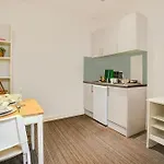Kingston Luxe Suites Riverside Apartment Belvilla
