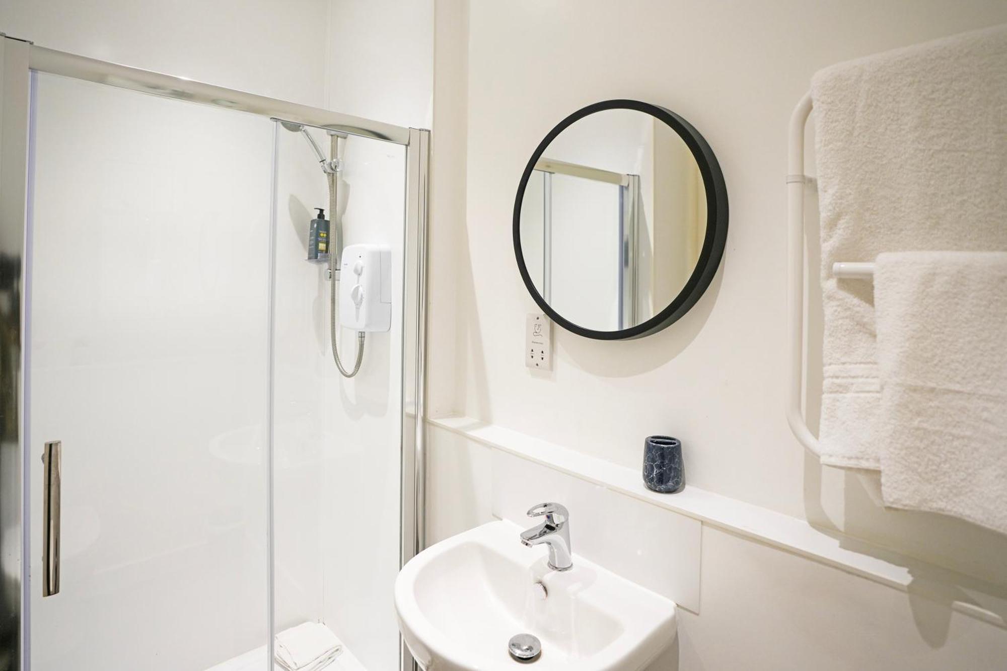 Apartment Kingston Luxe Riverside Belvilla